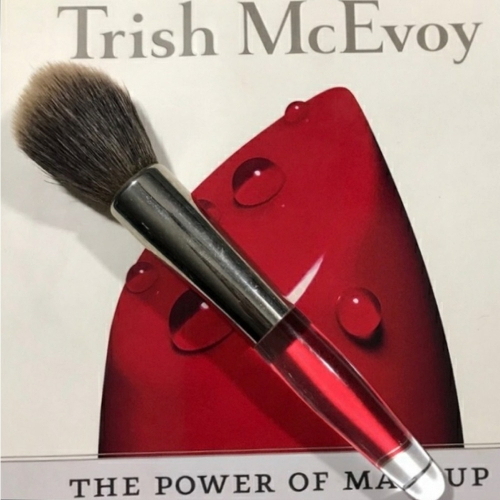 Trish McEvoy Bronzer Brush Natural Hair - Picture 2 of 4
